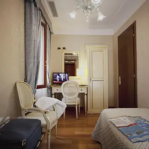 Hotel Ca' D'oro - Wenice Deep Culture, Veneza